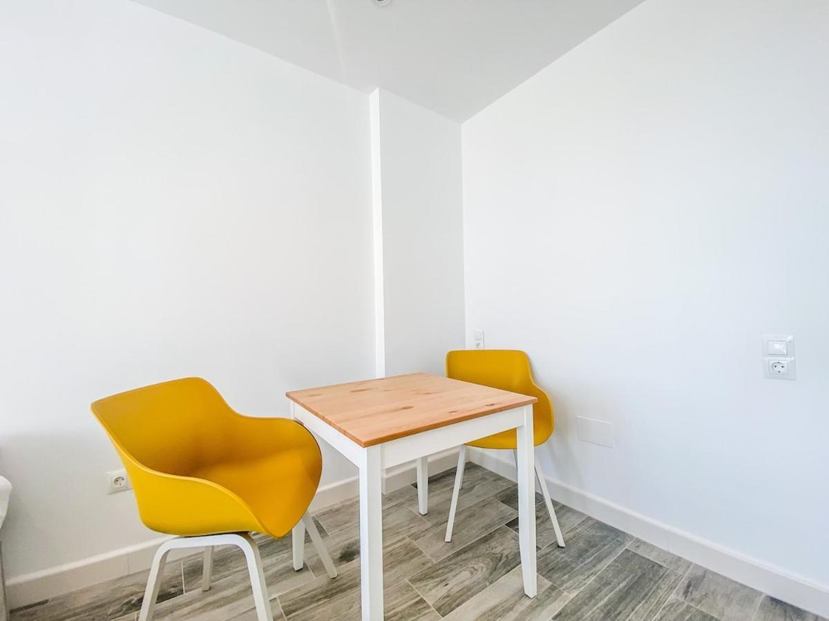 Appartamento Wifi, Terraza, Piscina Y Acceso Privado A La Playa Torremolinos