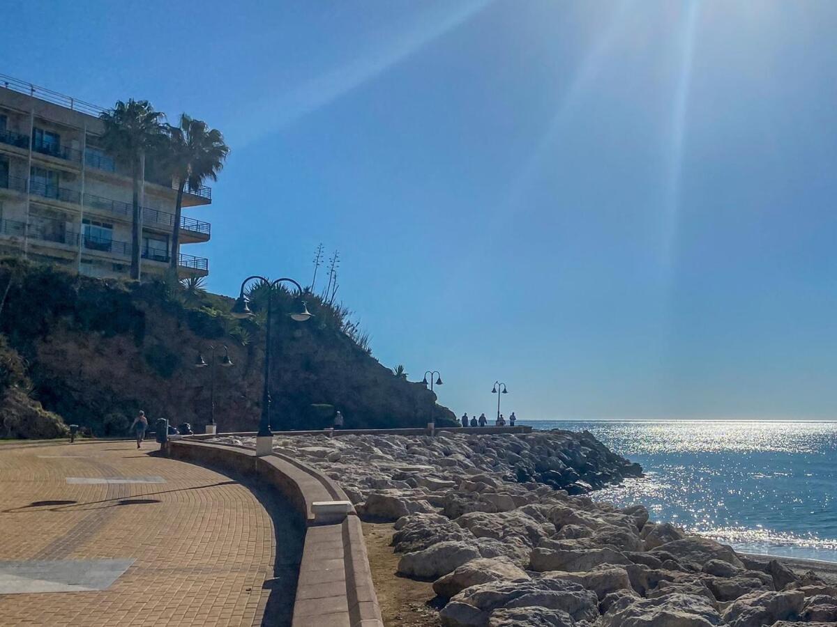 Wifi, Terraza, Piscina Y Acceso Privado A La Playa Apartament Torremolinos
