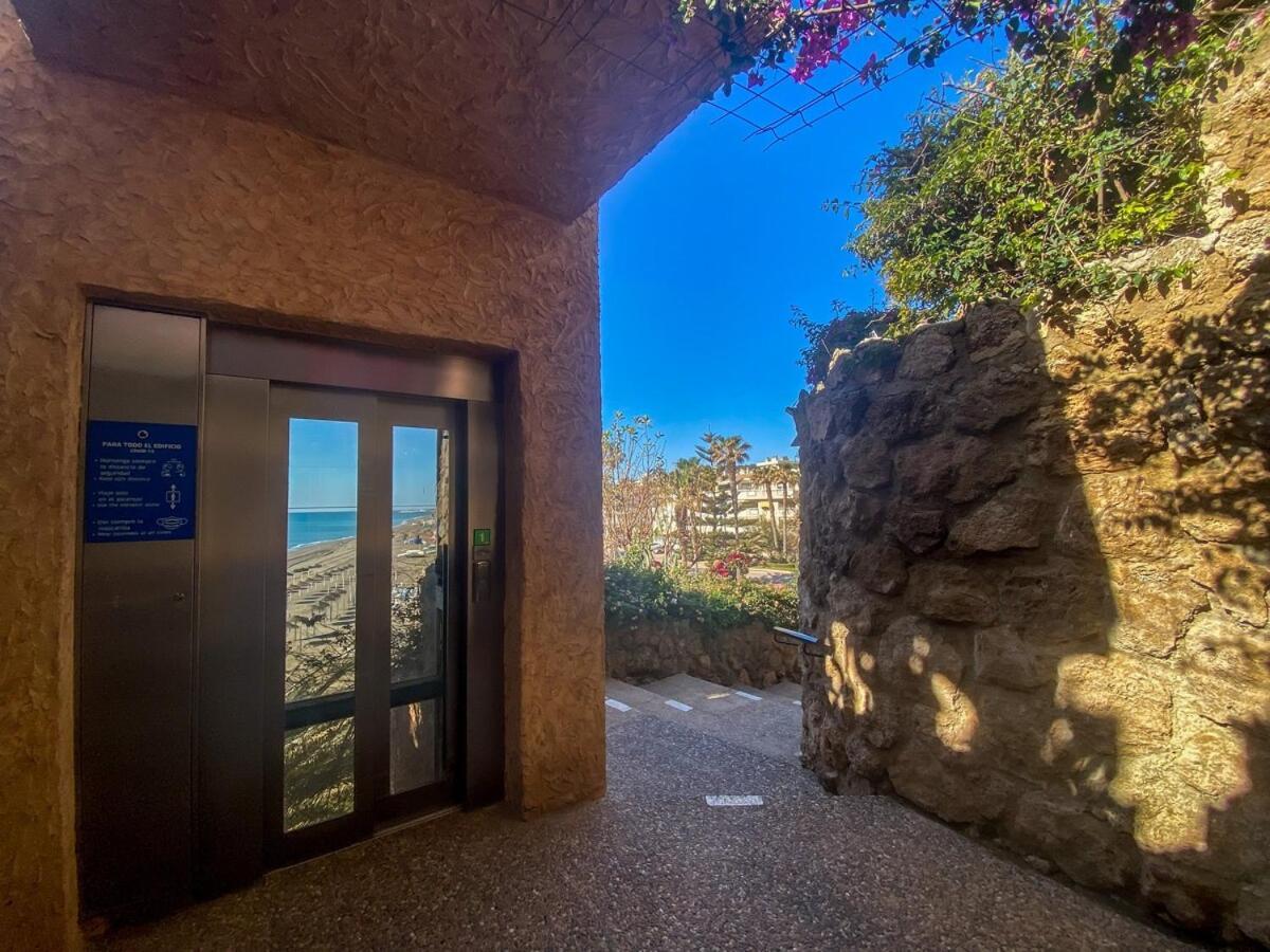 Wifi, Terraza, Piscina Y Acceso Privado A La Playa * Torremolinos